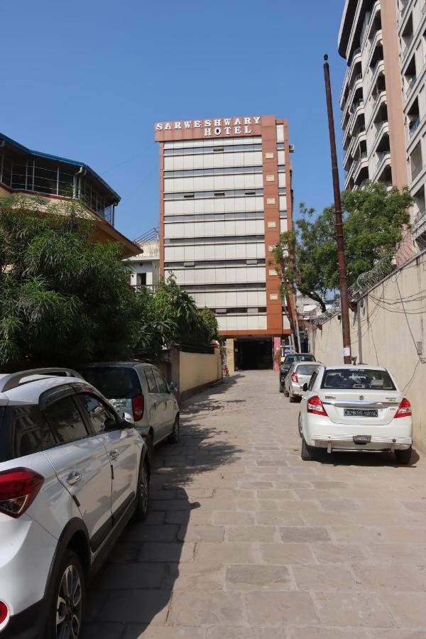 Hotel Sarweshwary Varanasi
